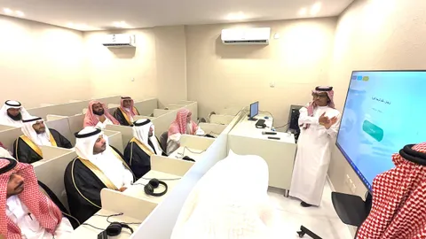 صورة 2 من محافظ محافظة صبيا يرعى حفل تدشين مشروع «ترجمان»