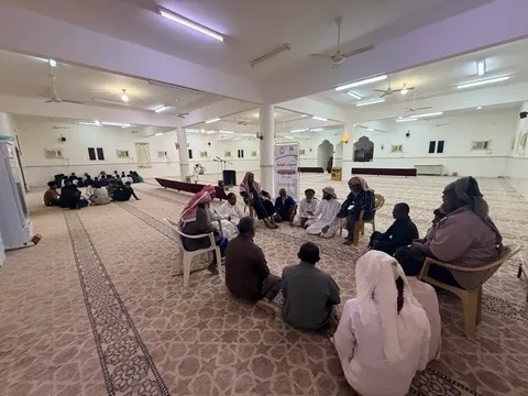 صورة 3 من جانب من حلقات تحفيظ قصار السور ضمن برنامج الدروس المهمة لعامة الأمة