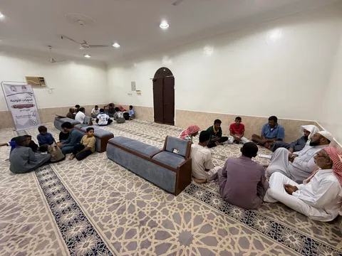 صورة 2 من جانب من حلقات تحفيظ قصار السور ضمن برنامج الدروس المهمة لعامة الأمة